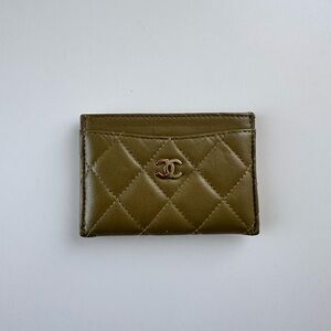 Chanel lambskin card case